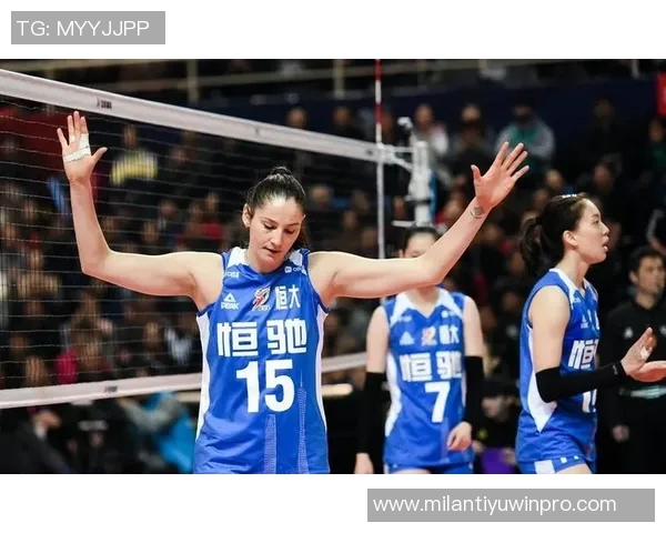 迪巴拉左腿股二头肌受伤将缺席三周球队面临挑战 迪巴拉左腿股二头肌受伤将缺席三周球队面临挑战