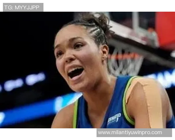 WNBA明星娜菲莎科利尔将进行双脚踝手术预计缺阵四到六个月