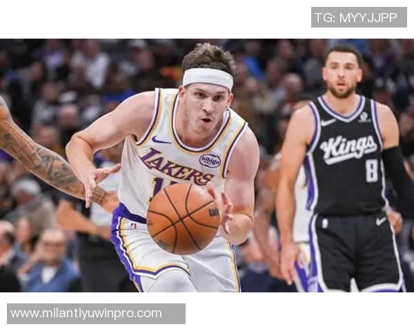 勒不准多次挣扎未达10分落选秀里夫斯狂砍44分助球队逆转取胜